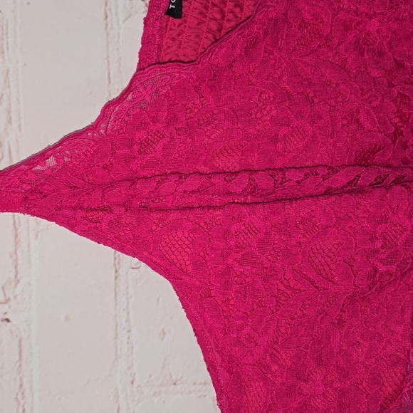 Torrid Lace Print Smocked Crop Top Pink Peacock Womens Size 4x NWT - Picture 3 of 12
